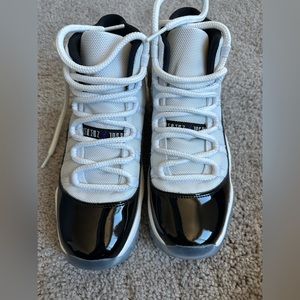 Jordan 11 retro - Size 6y